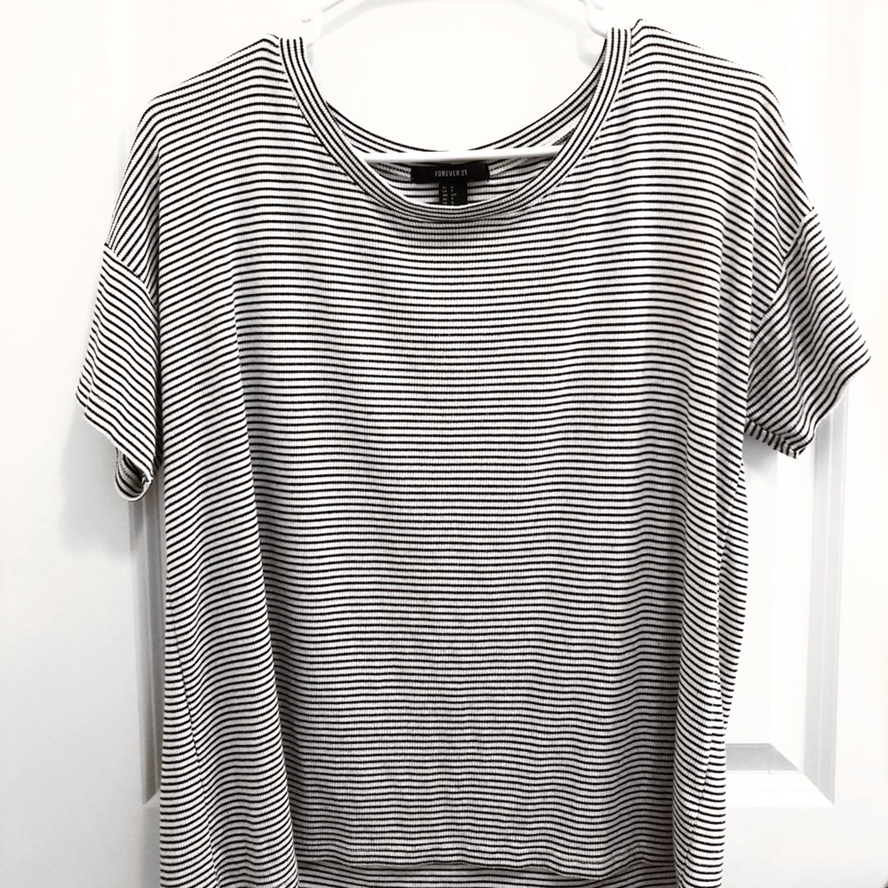 ⭐️ Striped Top